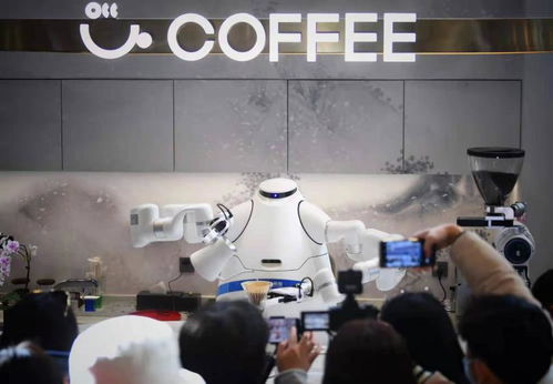 智慧服務新標桿 太子城運動員服務中心啟用智能機器人，提供高效消毒等多元服務